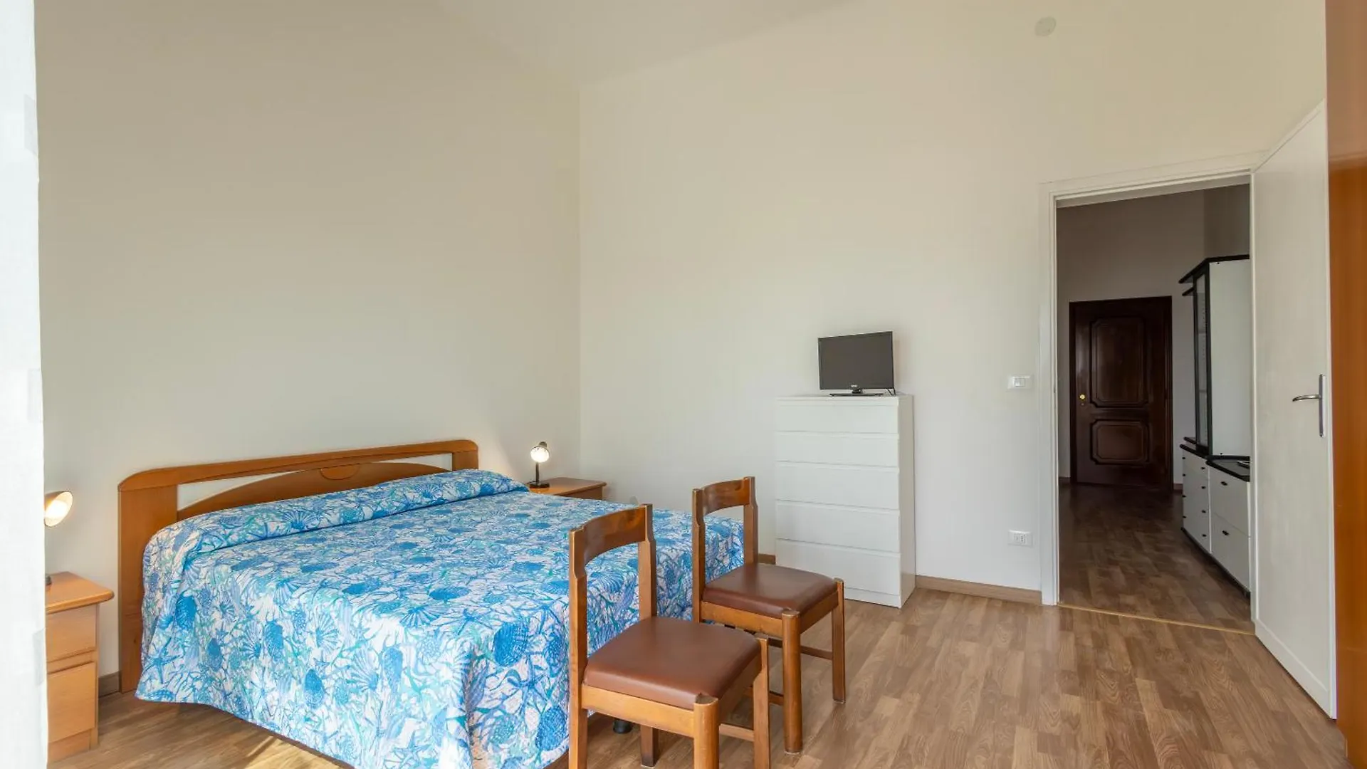 Seahouse Apartment Diano Marina Italy