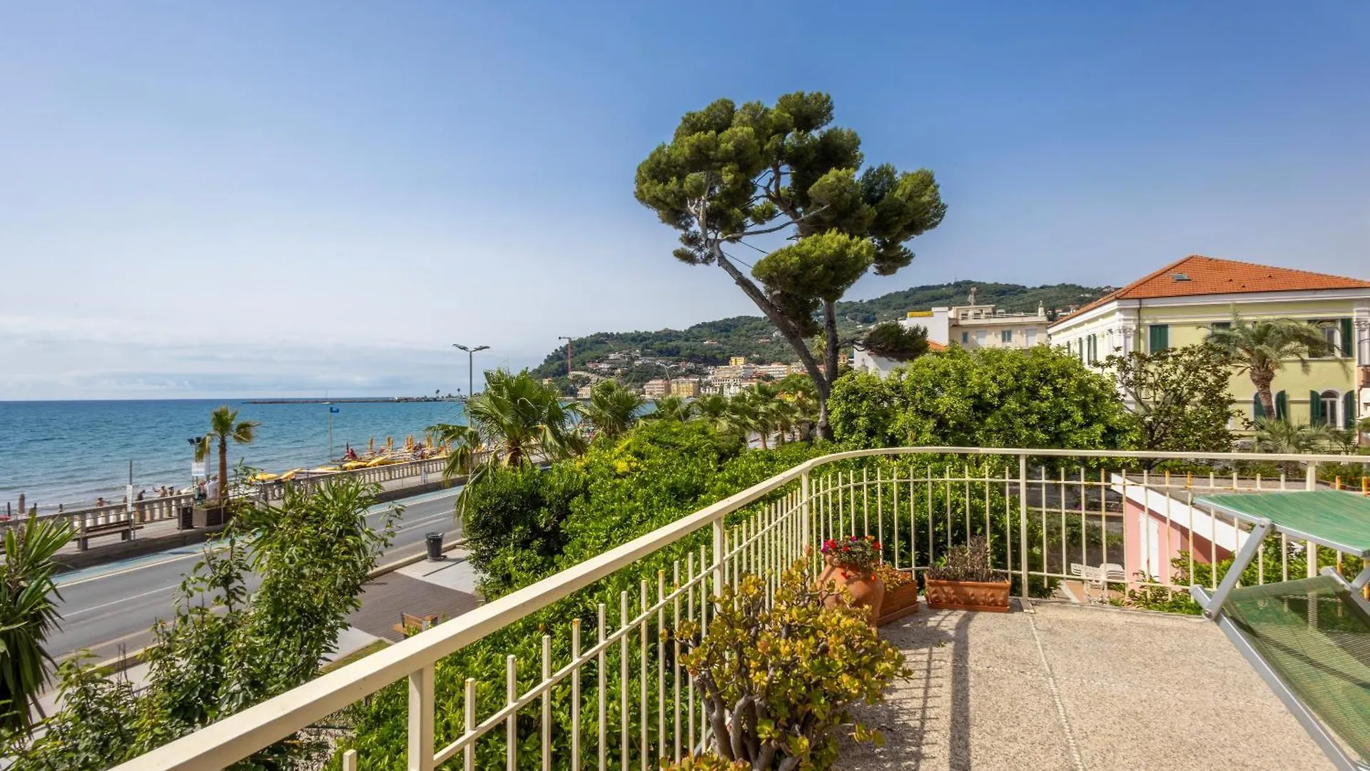 Seahouse Apartment Diano Marina